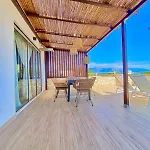 בית נופש Boho Vibes Beachfront Detached House *