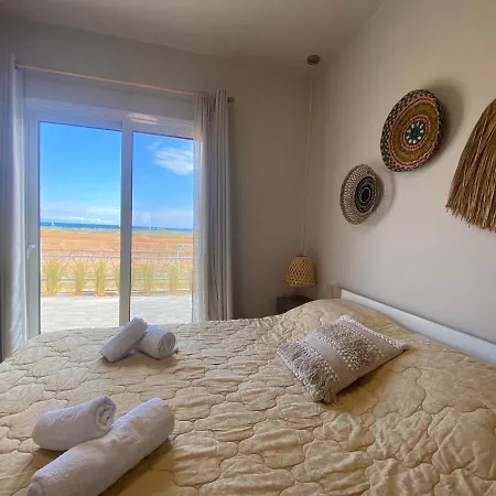 Holiday home Boho Vibes Beachfront Detached House *
