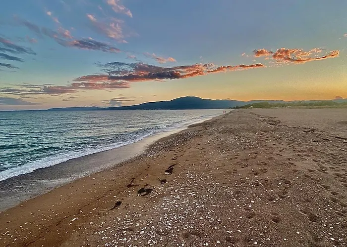 Dom wakacyjny Boho Vibes Beachfront Detached House *