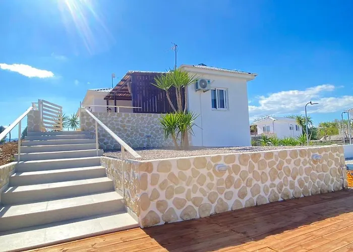 Casa de Férias Boho Vibes Beachfront Detached House Analipsis (Messinia)